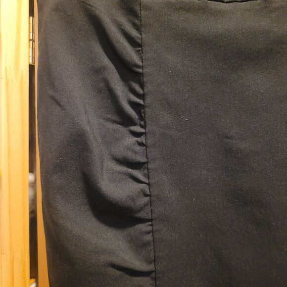 Stoosh Womens/Juniors Black Ruched Seams Stretch Straight Skirt Sz 13 - Picture 2 of 7